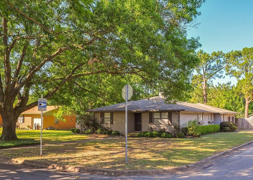 1st image of 713 Eulalia Dr