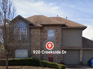 920 Creekside Dr, Mesquite, TX 75181