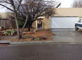 1452 Paseo Norteno, Santa Fe, NM 87507
