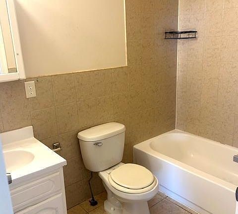 5th image of 93 Western Ave #2