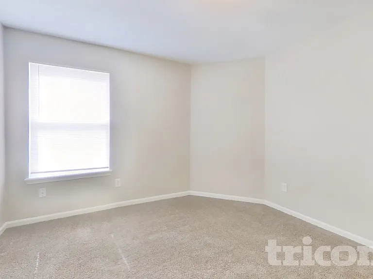 8117 Pelham Pl — Photo 13