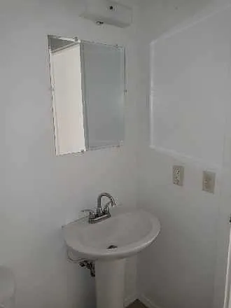 503-523 N Lanier - 505 — Photo 10