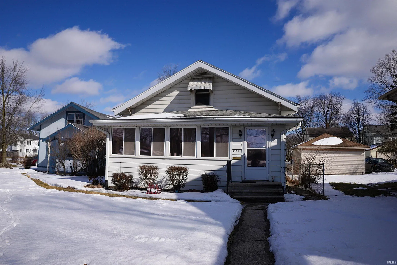2728 Crescent Ave photo 1