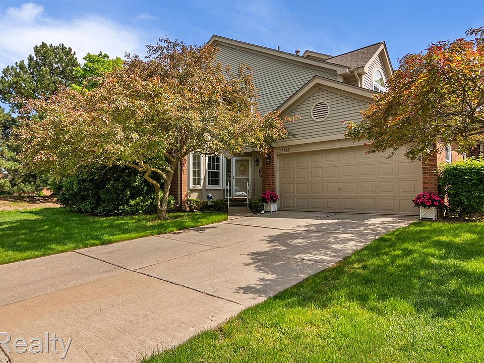 1st image of 18633 Hilltop Ln