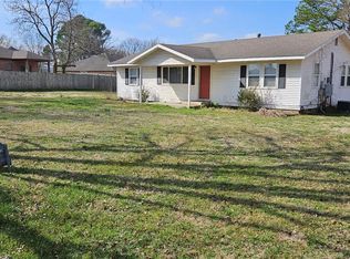 314 S Neal St, Prairie Grove, AR 72753