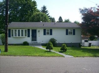 133 Pleasantview St, Watertown, CT 06779