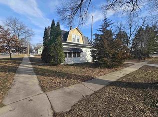 411 E May St, Adams, WI 53910
