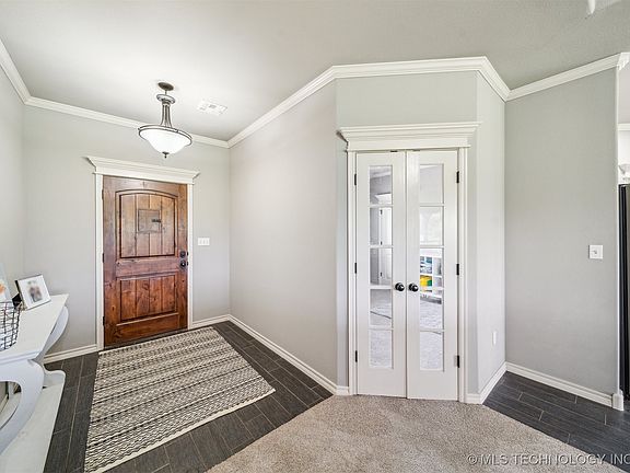 4th image of 14698 Eagle Dr