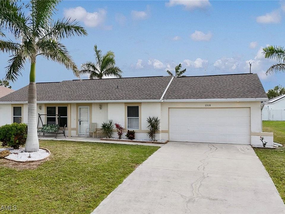 1st image of 1310 SW 35th Ter