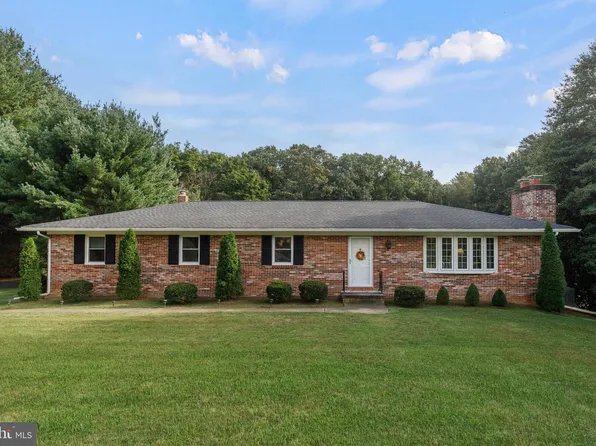 9 Quail Wood Ct, Parkton, MD 21120