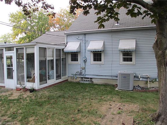 2nd image of 2730 N Jefferson Blvd