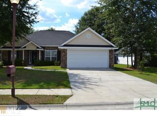 209 Pebblestone Dr, Bloomingdale, GA 31302
