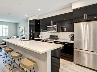942 E Drapery Ln, Anaheim, CA 92802