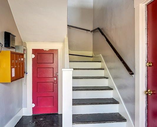 3rd image of 1835 Monroe Ave APT 1