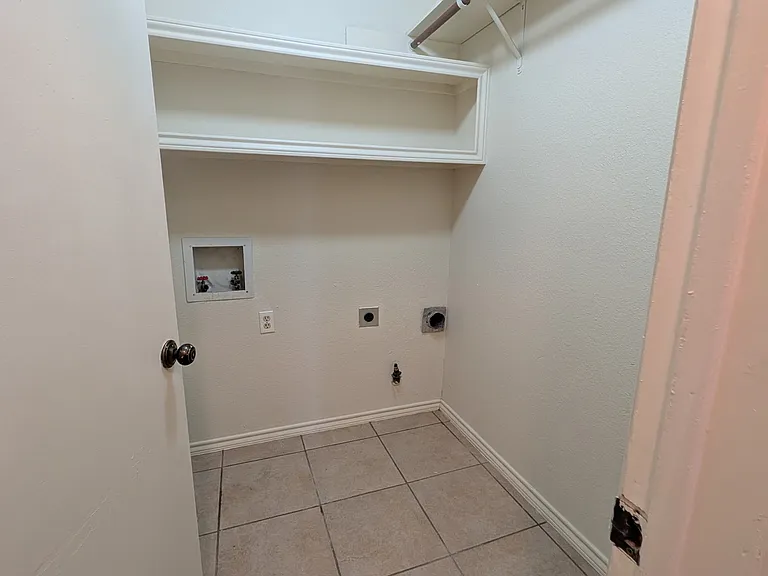 625 San Carlos Dr — Photo 5
