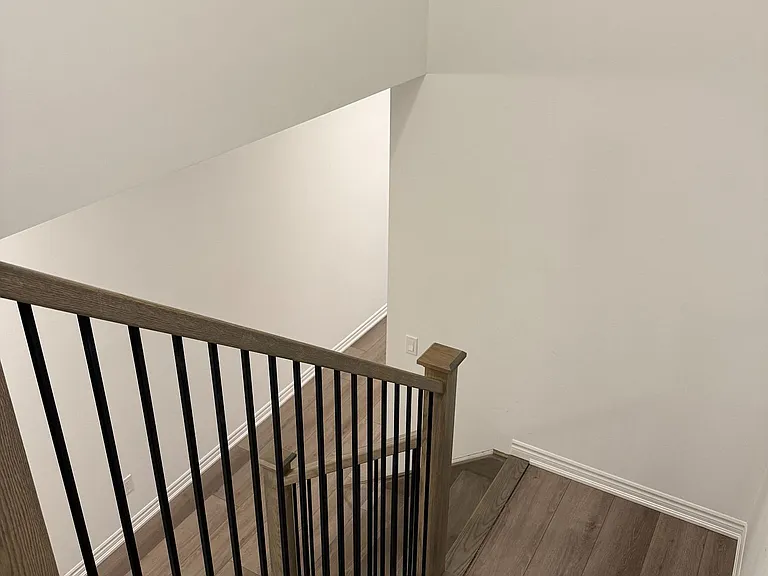 278 Wellandvale Dr — Photo 6