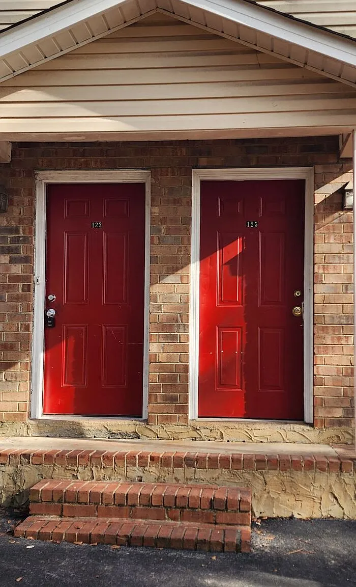 2 bed, 1.5 bath, $950 — Photo 1