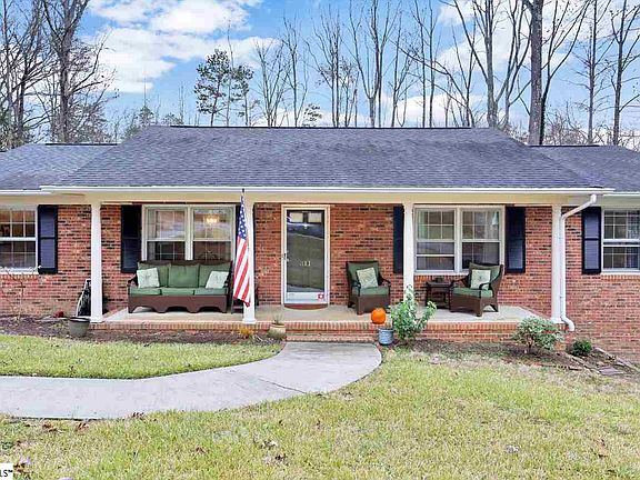 3rd image of 311 Havenhurst Dr