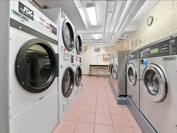 94-30 59th Avenue image 14 of 18