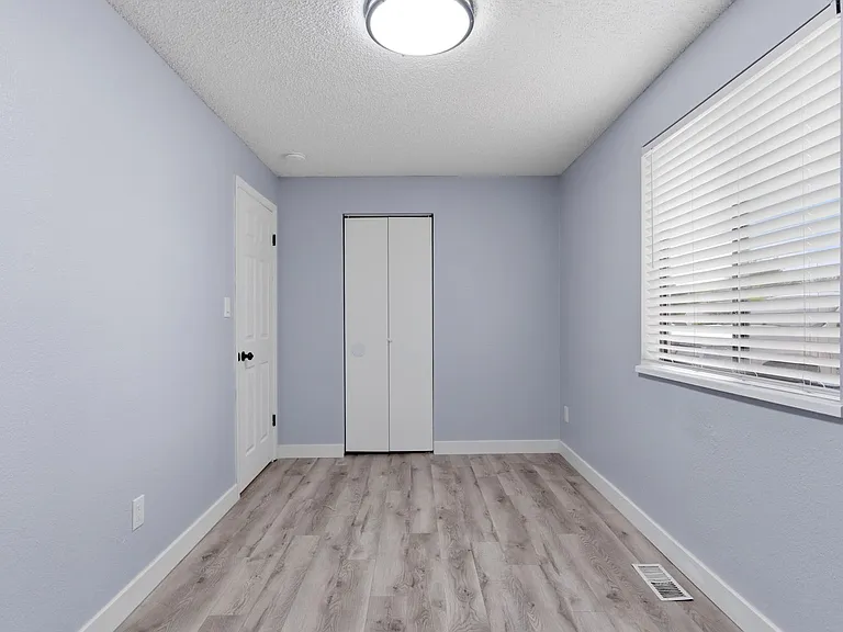 951 Iowa Ave #1 — Photo 19