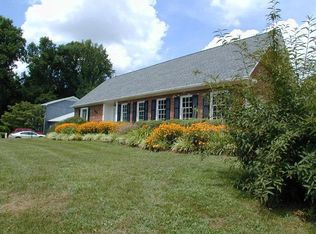 8801 Willowmede Dr, Lewisville, NC 27023