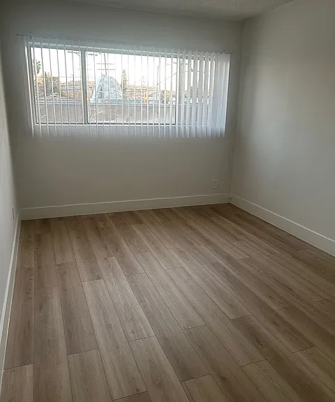 5216 Kester Ave #3 — Photo 12