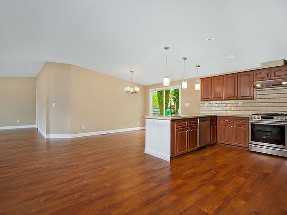 4th image of 30075 Apricot Way