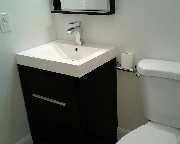 Bath vanity