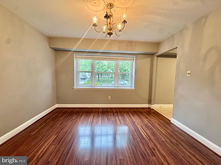 4908 Rocky Spring Ln — Photo 7