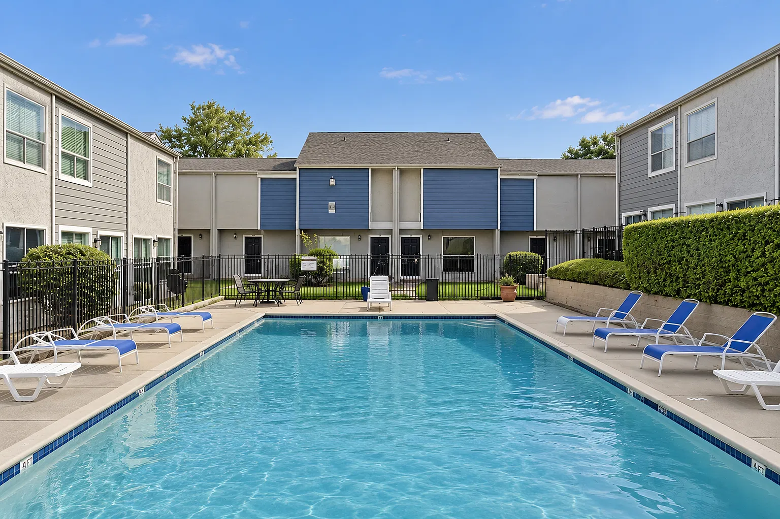 Sonoma Apartment Homes — Photo 1