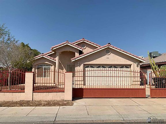 3rd image of 1322 E Los Olivos Dr