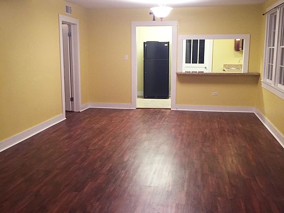 Living Area / Kitchen