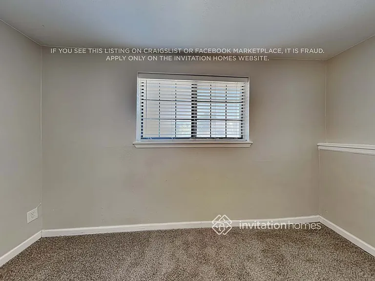 11762 Albion St — Photo 11