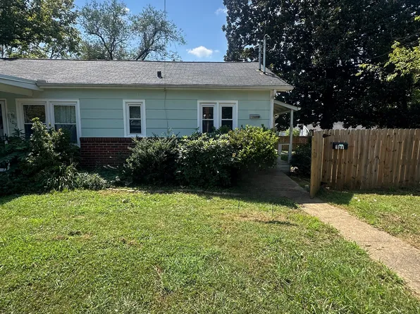 107 Hickory Pl #107, Oak Ridge, TN 37830