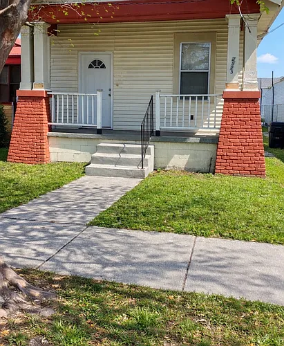 2523 Onzaga St Photo 1