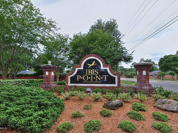 2nd image of 13885 Ibis Point Blvd