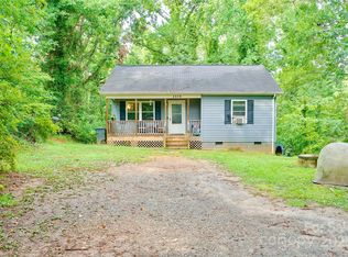 2379 Pea Ridge Rd, Mill Spring, NC 28756