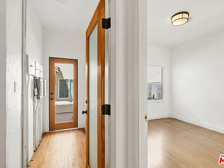 3429 Edgehill Dr #3 — Photo 24