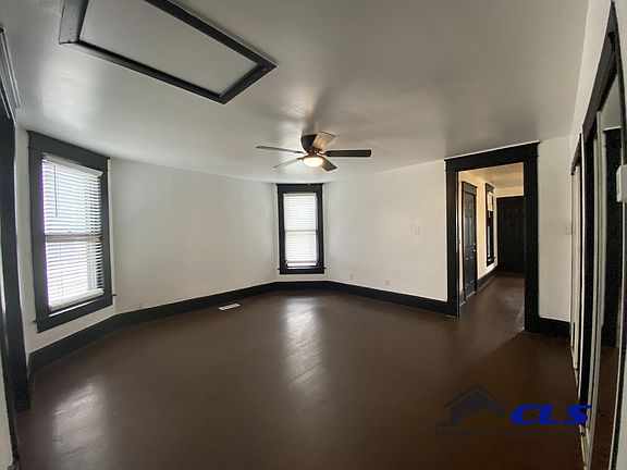 3rd image of 2400 N 10th St #3