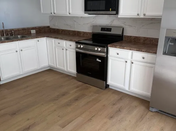 7009 Banister Loop, Jacksonville, NC 28546