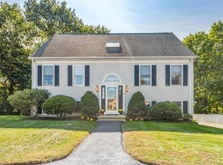42 Beacon St, Stoneham, MA 02180