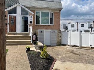 10848 Perrin Rd, Philadelphia, PA 19154