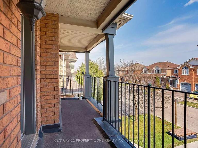 3893 Manatee Way #UPPER — Photo 25