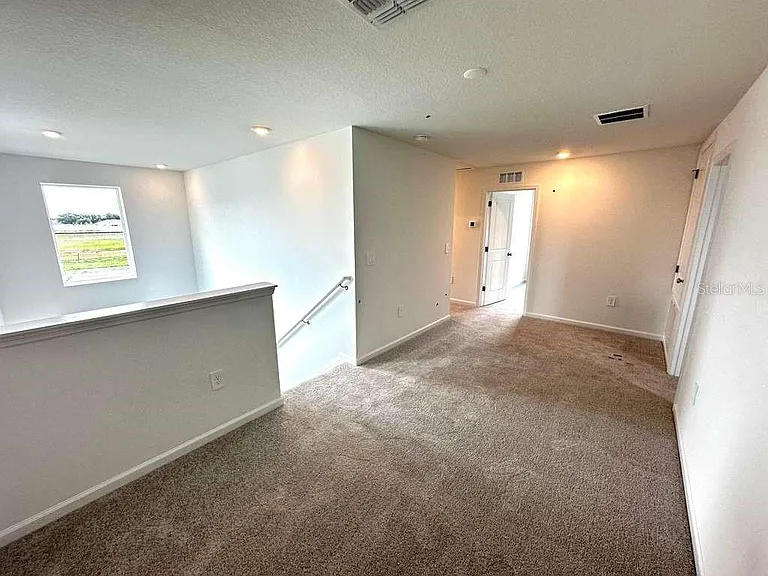 2154 Chris Dr — Photo 14