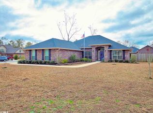 740 Edinburgh Ave, Foley, AL 36535