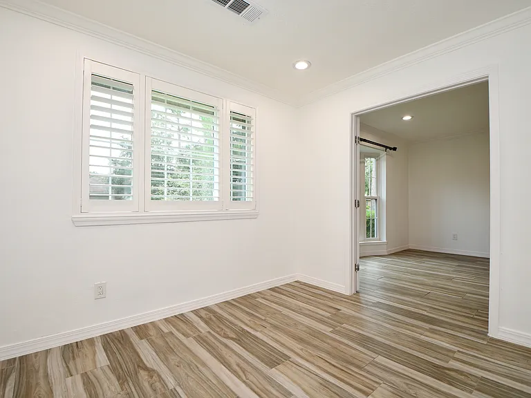5951 Beaudry Dr — Photo 15