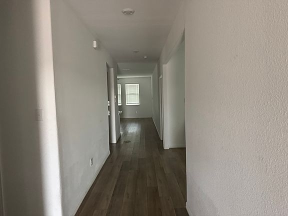 5th image of 3625 Kaufman Ct