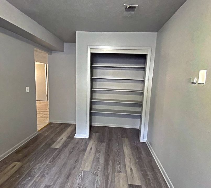 1st image of 4618 Redman Ave #46221