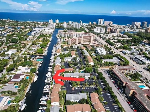 2nd image of Dock Slip #49 NE Dock 16th Street
