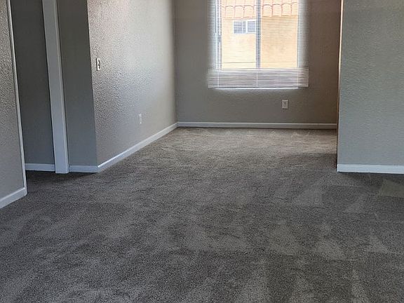 3rd image of 4447 Marlborough Ave APT 7